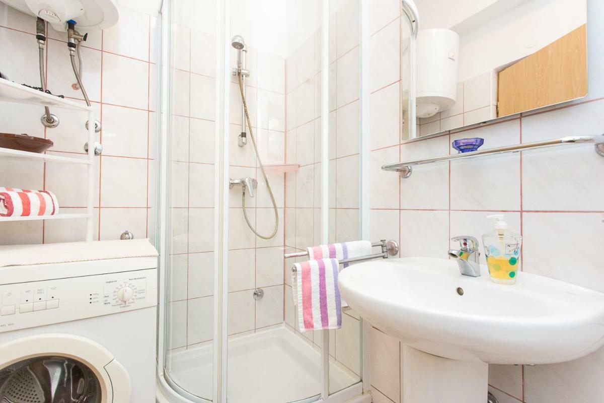 2-Bedroom Apartment 300M From Beach In Punat Dış mekan fotoğraf